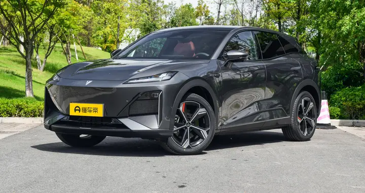 全新深蓝S07华为乾崑630版，15万级续航与智能的均衡之选