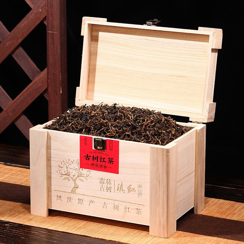 森林古树红茶，野韵花蜜香~