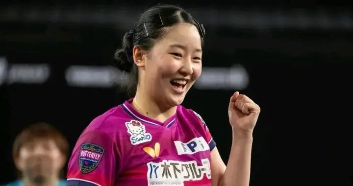 张本美和今天18岁成人礼，首登世界第一!称对标孙颖莎冲洛奥金牌