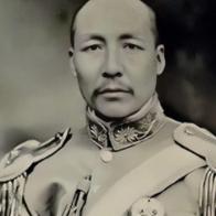 真相便利贴：1935年，一名女子走到孙传