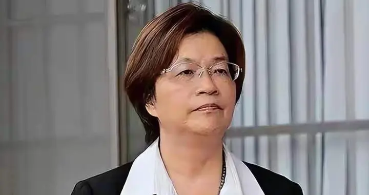 谢典霖、谢新隆、郑汝芬被捕！谢衣凤回应来了，王惠美该出手了！