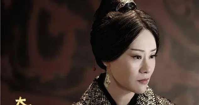 跨界名场面！秦始皇他奶奶竟和 “长臂猿”联手上热搜？