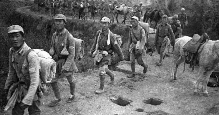 65年彭德怀重回大渡河，惊奇发现：就算炸了泸定桥，红军也能渡河