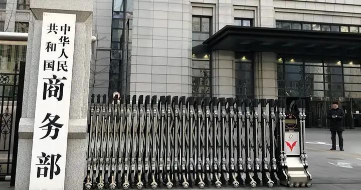 中国先发制人，加拿大蠢蠢欲动已被警告，不许任何人帮日本出头