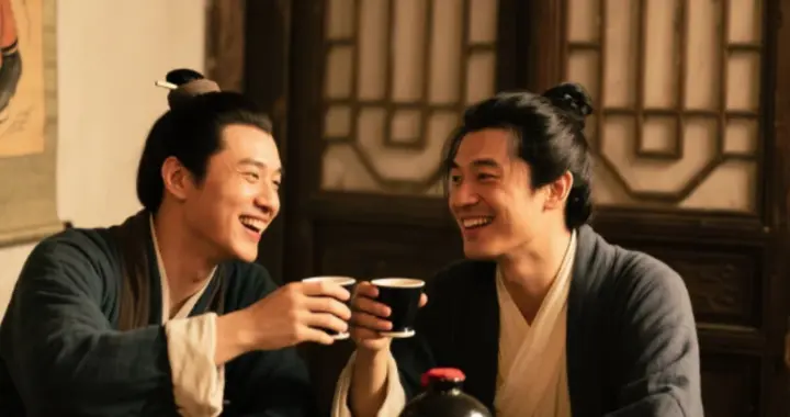 东晋奇葩事：亲哥是皇帝，亲弟是丞相，一对酒鬼如何靠喝酒治国？