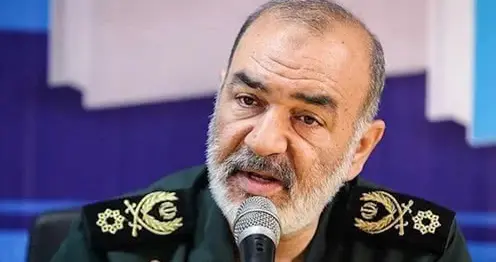 伊朗彻底摊牌！驱逐美以大使才放行海峡，战事何时停，伊朗说了算