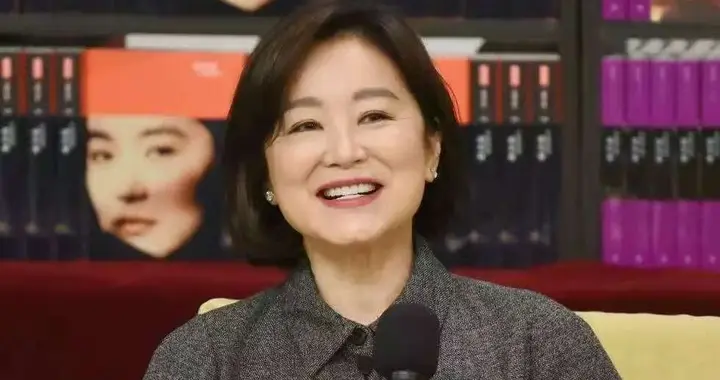 林青霞崩溃了！香港11亿豪宅被蟑螂“占领” 三次灭虫无效四处求助