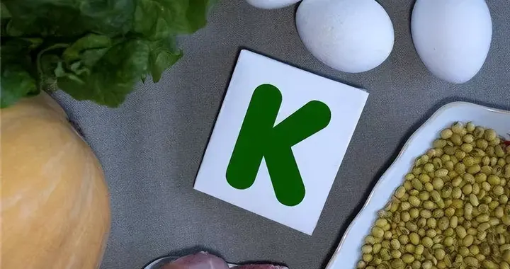 春天是孩子长高黄金季，三种青菜别错过，补铁补钙，健康长高个