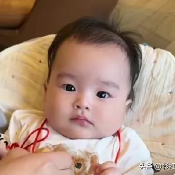 彩虹吃瓜娱乐：小汪宝儿长得太像张兰了，一