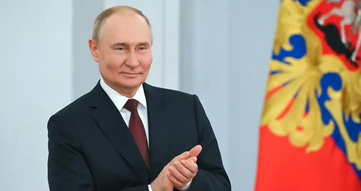 普京即将访华，拉夫罗夫提前送大礼：中国的能源缺口，俄罗斯包了