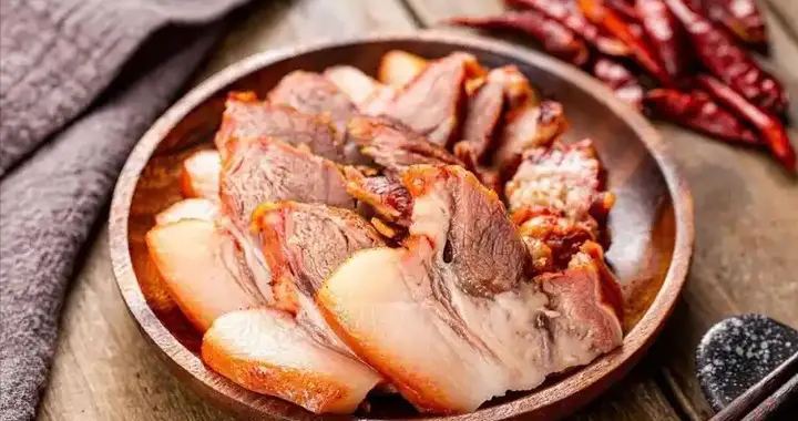 猪头肉再次成为关注对象！医生发现：常吃猪头肉，或收获6大好处