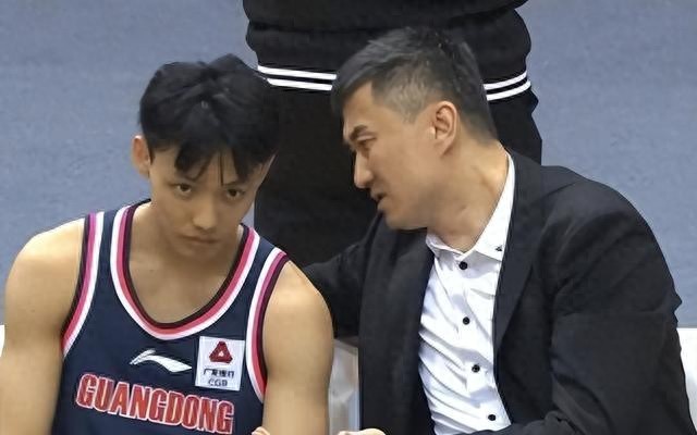 水货还是藏锋？广东新外援季后赛惨淡，生死战外援轮换告急