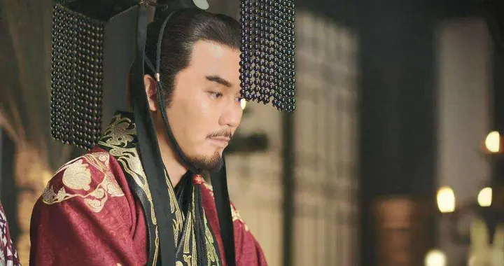 曹魏为啥45年就垮了？根子在曹丕！他亲手埋下四颗雷