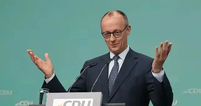 德国已经失控了吗？军事要与俄罗斯硬刚，经济要与中国硬掐！