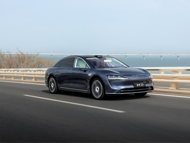 让BBA车主竖起大拇指，享界S9增程版的底盘实力这么强？