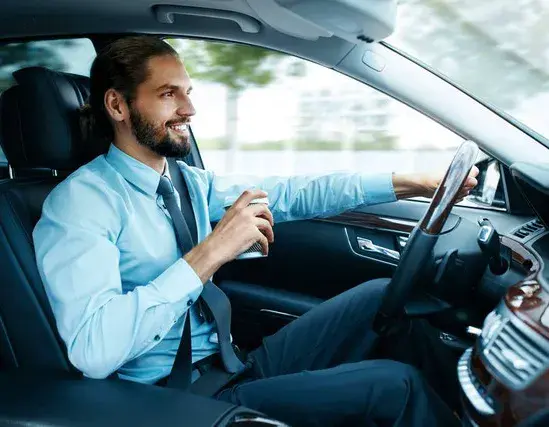 很多人开车过程中，为什么一定要听歌