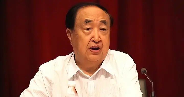 他54岁担任辽宁省委书记，曾查办东北乔四，57岁任黑龙江省委书记