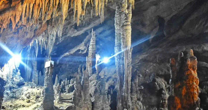 贵州开阳发现一个8公里长的溶洞，至今没有对外开放