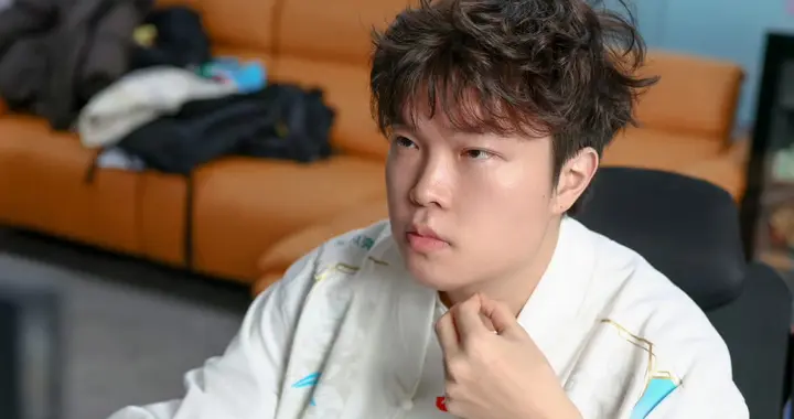 BLG迎来最快回旋镖！Viper间接洗白ELK引热议，Bin被曝曾宫斗教练