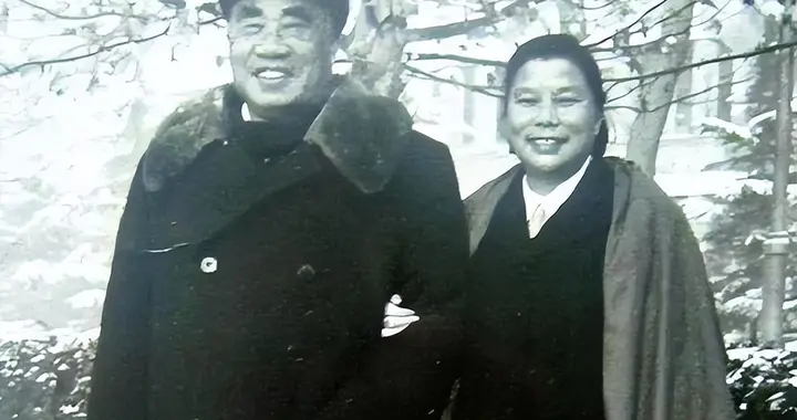 朱国华被枪毙后，康克清震怒：你们出了问题，都是在折腾你们爷爷