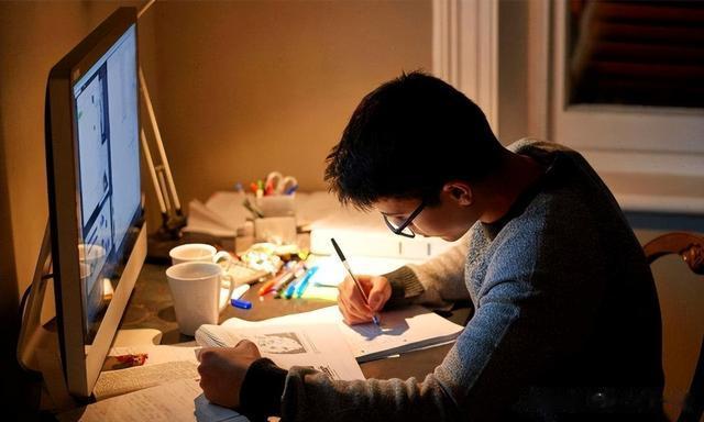医生研究发现：一旦患上心律失常，这几件事情快停下，别害了自己