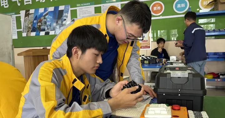 PLC培训怎么选？这所学校值得推荐