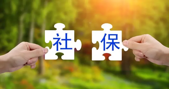 4家社保基金集体扫货，这家电池龙头今年利润要涨近3倍