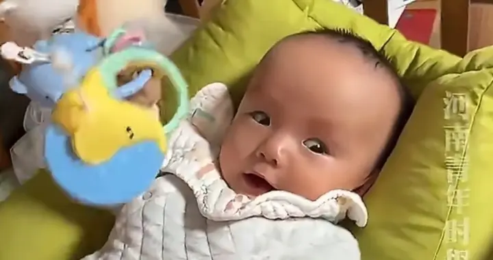 全网刷屏！宝妈晒娃被网友催就医，一查竟是脑积水