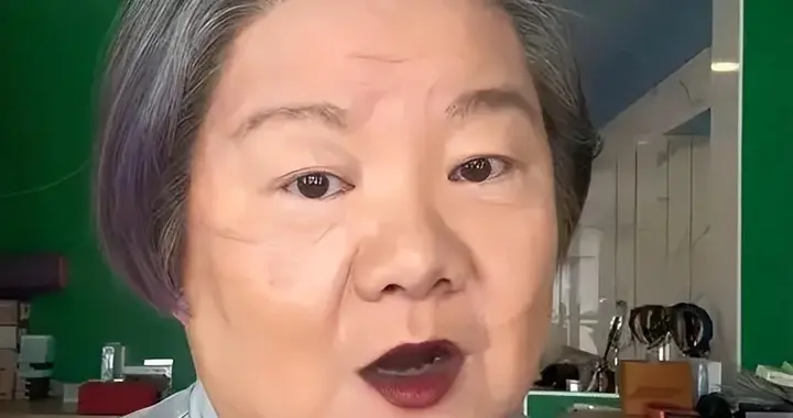 洪晃“骂”了陈凯歌半辈子，为何他一句不回应？背后的真相太复杂