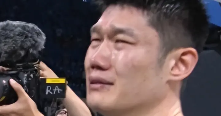 郭士强东施效颦？学宫鲁鸣玩长集训，胡金秋被篮协大昏招坑惨？