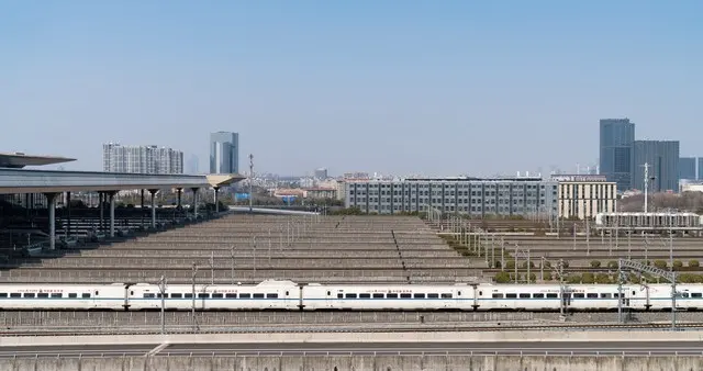 镇江南京闷声干大事，扬马城际镇南京已环评马上开工，方便镇江