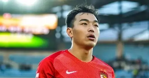 回顾冯潇霆转会K联赛，中国足球为何总是全方位落后？