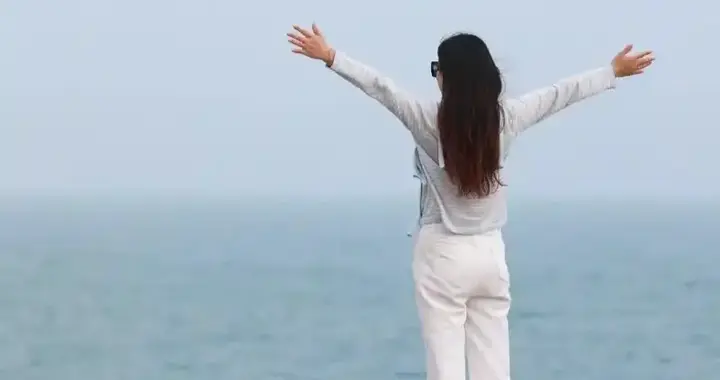 李银河曾言：没有男人不偷腥，没有女人不怀春