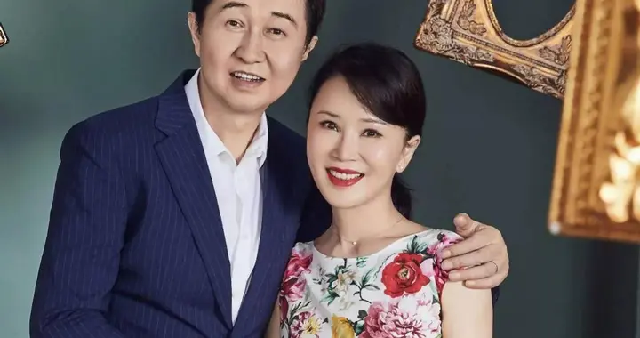 夫妻俩都是歌手，靠一首歌吃了一辈子，如今儿子却给他们长脸了