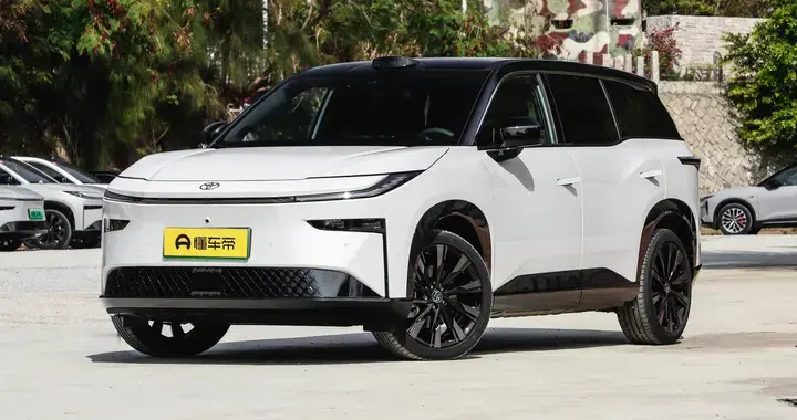 15万级合资SUV，广汽丰田铂智3X续航610km，空间大，值得选