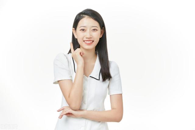 跟女友回家见父母，被百般羞辱，她姐安慰我，竟与她发生一段情