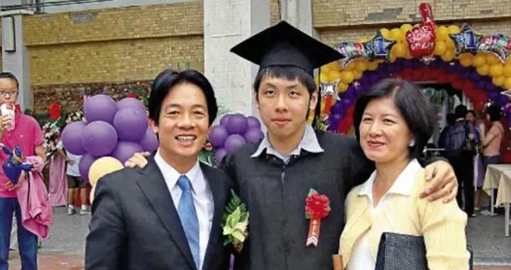 绿营大赖衙内长居美国赚美金，小赖8岁衙内高雄霸凌同学