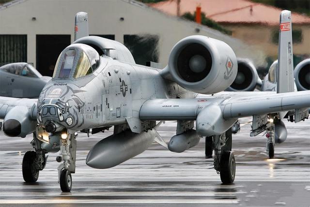 老兵不下岗——评2007年A-10最新改型A-10C服役