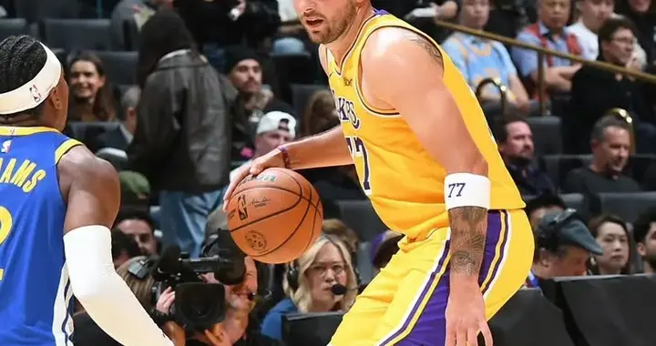 新阵容大胜！湖人127:105勇士，谁是赢球的最大功臣，数据不说谎