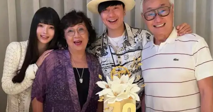 林俊杰认爱“绝美网红”！女友小21岁，私照被扒，过往不简单