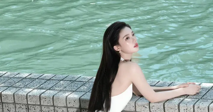 美女壁纸第7882期—林允