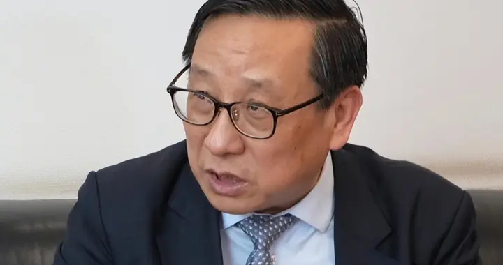 100%赞同高志凯教授的建议：大陆应该在台湾招募有志青年！