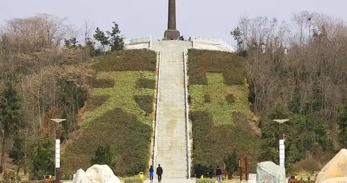 敢号称“天中”的汝南县，历史上有过2次“汝半朝”
