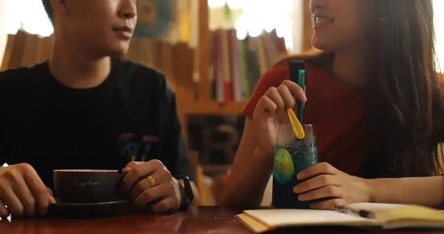 相亲认识多久确定关系，结婚的几率更大