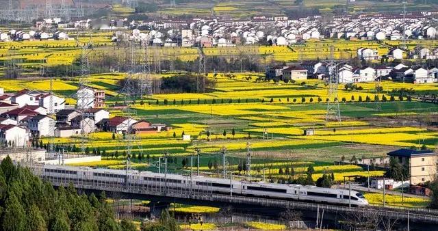宝鸡汉中没有白等，陕西已明确加快推进宝汉高铁，宝鸡汉中可直达