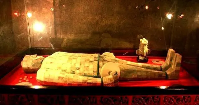 被盗两千年还没“空”，梁孝王墓藏黄金100吨，海昏侯也甘拜下风