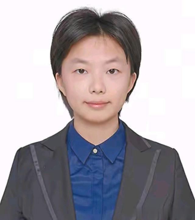 重庆大学本科生发表14篇SCI论文，个人履历曝光，父亲身份引质疑