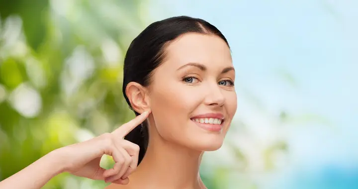 掏耳朵看似很爽其实很伤身，耳朵痒了别乱掏！