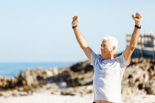 中老年人健身，怎么选择适合自己的运动？