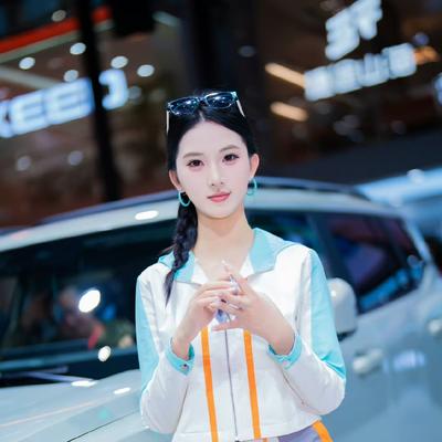 娱乐足记：美女模特